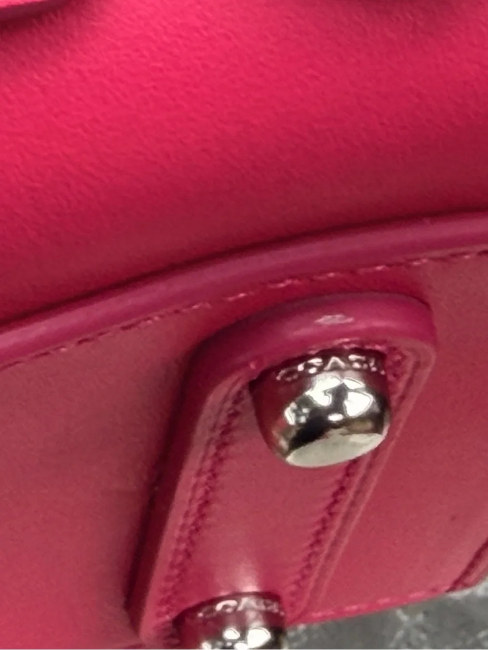 Coach Rogue Tea Rose Dragonfruit - Picture 8 of 14